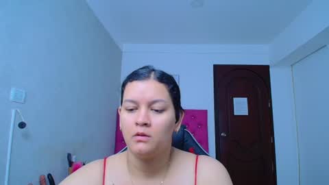 Snapshot of kriss_sweetboobs chatting on July 17, 12:45 pm kriss_sweetboobs online show from July 17, 12:45 pm
