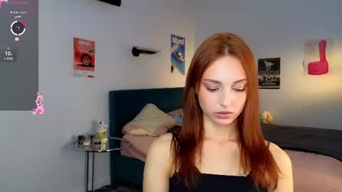 Snapshot of krisss__kisss chatting on July 14, 5:18 pm Kriss online show from July 14, 5:18 pm