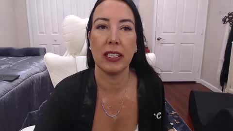 Krissy online show from March 25, 12:11 pm