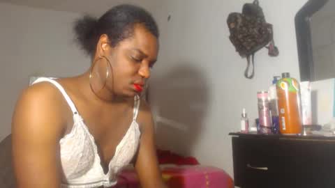 Snapshot of kristal_cox2 chatting on April 30, 9:59 am kristal_cox2 online show from April 30, 9:59 am