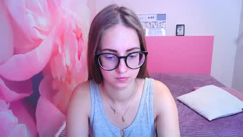 Snapshot of kristina_adel chatting on December 30, 11:26 am Kristina Adel online show from December 30, 11:26 am