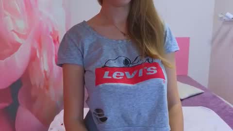 Snapshot of kristina_adel chatting on November 21, 10:58 am Kristina Adel online show from November 21, 10:58 am