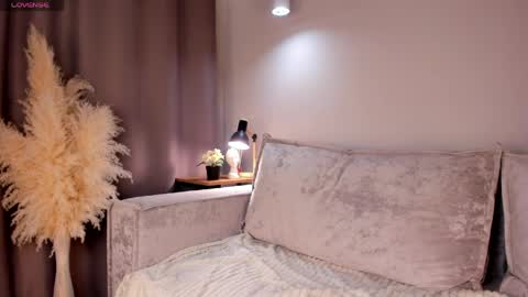 Hey  My name is Davis online show from April 4, 5:27 am