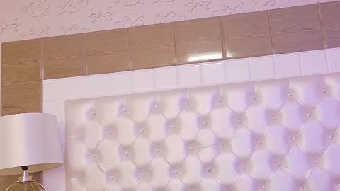 Snapshot of kristinels chatting on January 29, 3:47 pm kristin online show from January 29, 3:47 pm