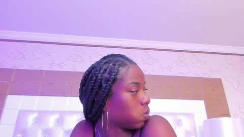 Snapshot of kristinels chatting on February 6, 4:14 pm kristin online show from February 6, 4:14 pm