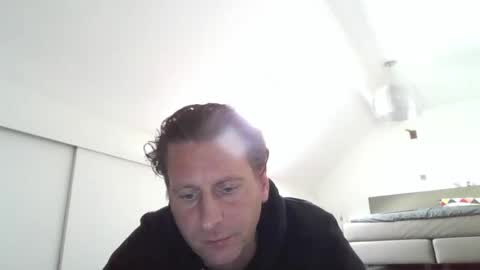 Snapshot of kristof8504 chatting on December 2, 12:40 pm kristof8504 online show from December 2, 12:40 pm