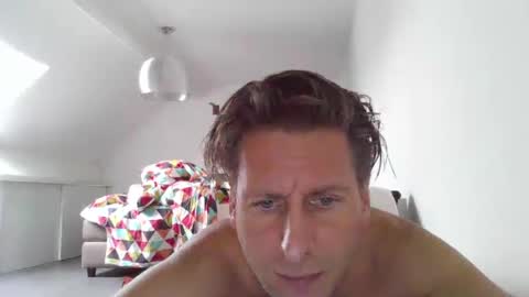 Snapshot of kristof8504 chatting on December 9, 11:04 am kristof8504 online show from December 9, 11:04 am