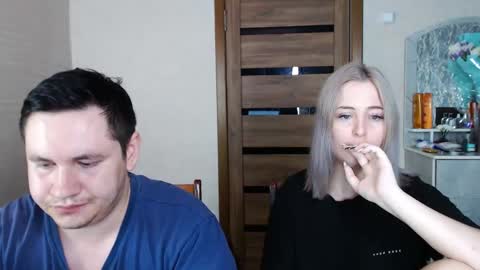 Snapshot of kristy_fran chatting on March 11, 1:37 am Kristy online show from March 11, 1:37 am