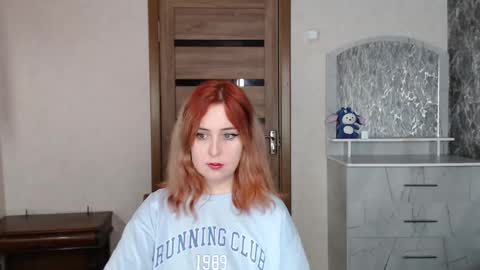 Snapshot of kristy_fran chatting on September 14, 11:04 pm Kristy online show from September 14, 11:04 pm