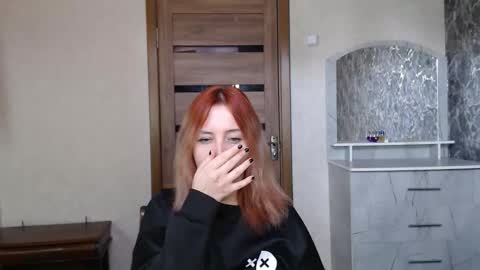 Snapshot of kristy_fran chatting on September 23, 9:45 am Kristy online show from September 23, 9:45 am