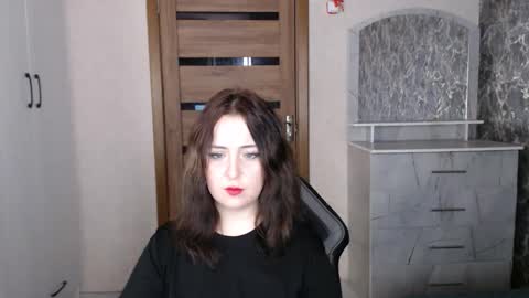 Snapshot of kristy_fran chatting on November 4, 9:58 pm Kristy online show from November 4, 9:58 pm