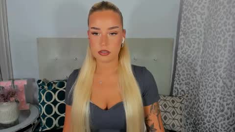KristyFlowers online show from May 28, 2:25 pm