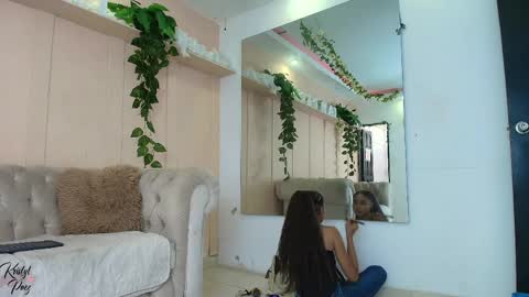 Cristina online show from April 8, 7:03 pm