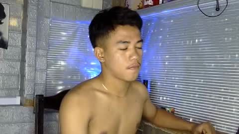 kritthanarkorn online show from February 3, 6:22 am