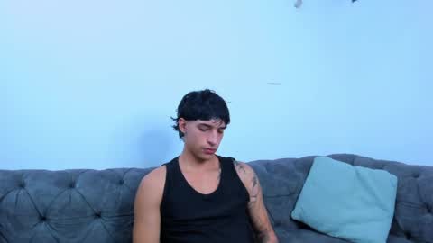 Kroy Wave  Muscle Tattoos Latino online show from May 16, 3:36 am