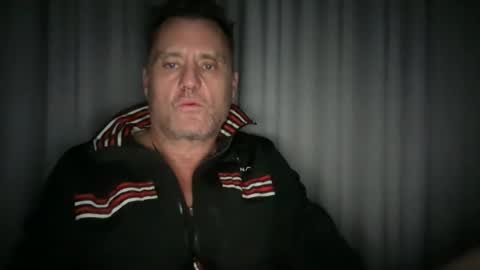 Snapshot of kryptonite69261 chatting on January 17, 5:45 am tip me i say online show from January 17, 5:45 am