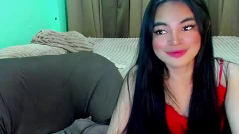 Snapshot of krystal_angel chatting on July 1, 10:31 pm krystal_angel online show from July 1, 10:31 pm
