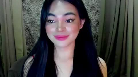 Snapshot of krystal_angel chatting on July 21, 7:49 pm krystal_angel online show from July 21, 7:49 pm
