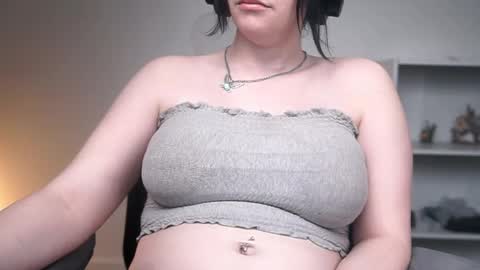 Krystal Syx online show from February 9, 10:36 pm