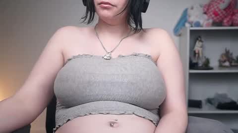 Krystal Syx online show from February 17, 1:46 am