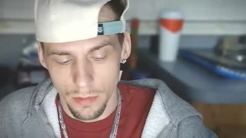 krytiar1992 online show from March 24, 7:13 am