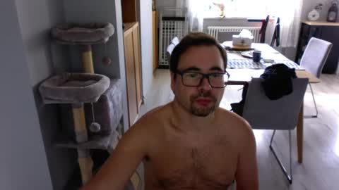 Snapshot of krzysztof1977 chatting on October 6, 10:02 am krzysztof1977 online show from October 6, 10:02 am