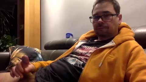 Snapshot of krzysztof1977 chatting on March 2, 10:16 pm krzysztof1977 online show from March 2, 10:16 pm