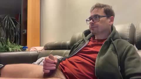 krzysztof1977 online show from May 18, 8:58 pm