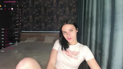Ksenia online show from September 28, 3:17 pm
