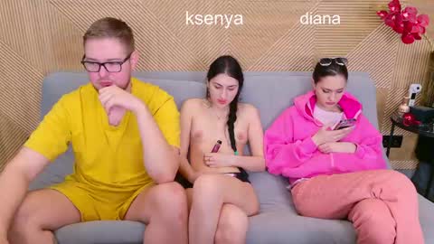 WebcamWhore online show from April 18, 6:28 am