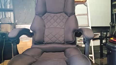 Snapshot of ktownbboi1 chatting on January 11, 3:39 pm Saharawood online show from January 11, 3:39 pm