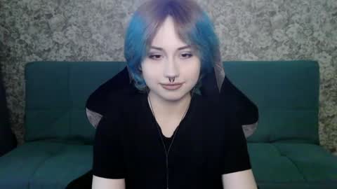 Alice online show from April 12, 2:11 pm