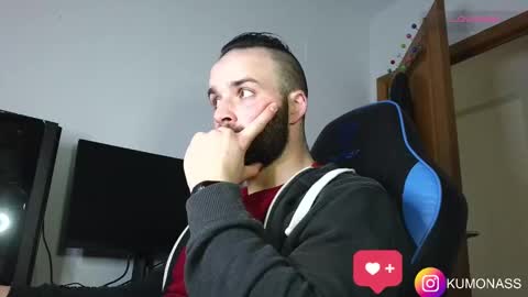 Snapshot of kumonass chatting on January 11, 7:49 pm kumonass online show from January 11, 7:49 pm