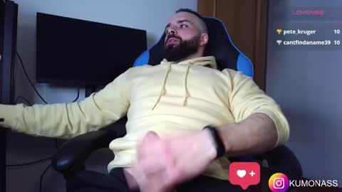 Snapshot of kumonass chatting on January 21, 12:07 pm kumonass online show from January 21, 12:07 pm