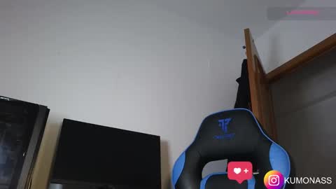 Snapshot of kumonass chatting on January 29, 4:08 pm kumonass online show from January 29, 4:08 pm