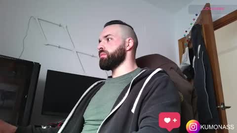 Snapshot of kumonass chatting on February 26, 8:37 am kumonass online show from February 26, 8:37 am