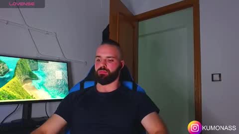 Snapshot of kumonass chatting on October 15, 6:30 pm kumonass online show from October 15, 6:30 pm