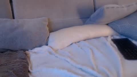 Snapshot of kung_furious chatting on February 18, 10:47 pm Ohm. online show from February 18, 10:47 pm