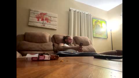 kuntryg83 online show from March 26, 1:44 am