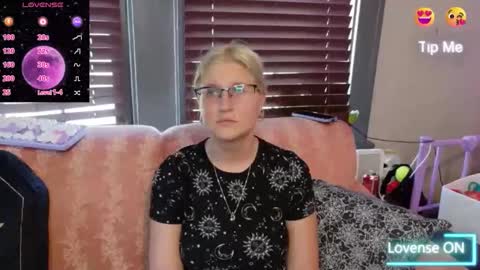 Samantha online show from September 29, 9:08 pm