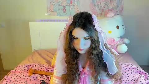 Anna online show from March 7, 8:22 pm