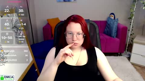 kuri_u online show from May 22, 9:04 am