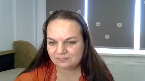 kurkuma_ online show from April 1, 1:23 pm