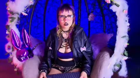 Snapshot of kuromi_purple chatting on June 26, 11:47 am Kuromi online show from June 26, 11:47 am