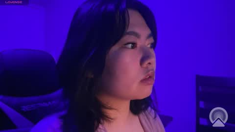 Snapshot of kuromixx444 chatting on February 6, 7:02 am kuromixx444 online show from February 6, 7:02 am