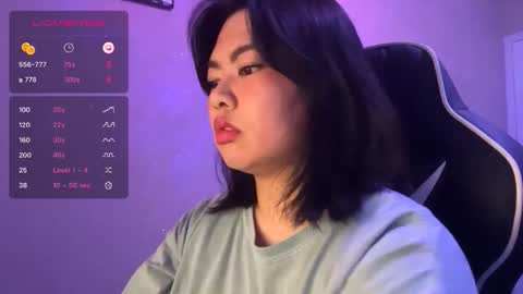 Snapshot of kuromixx444 chatting on February 9, 3:54 am kuromixx444 online show from February 9, 3:54 am