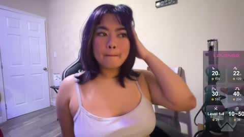 kuromixx444 online show from May 5, 7:16 am
