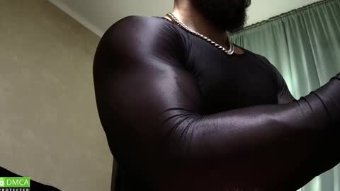 Snapshot of kurt_stone1 chatting on November 8, 8:07 pm kurt_stone1 online show from November 8, 8:07 pm