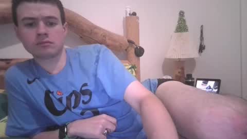 Snapshot of kwahrens22 chatting on January 12, 12:49 am Kenji online show from January 12, 12:49 am