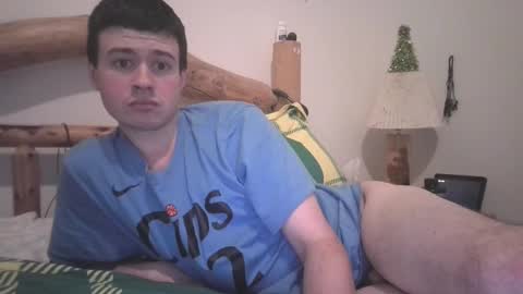 Snapshot of kwahrens22 chatting on February 1, 1:02 am Kenji online show from February 1, 1:02 am